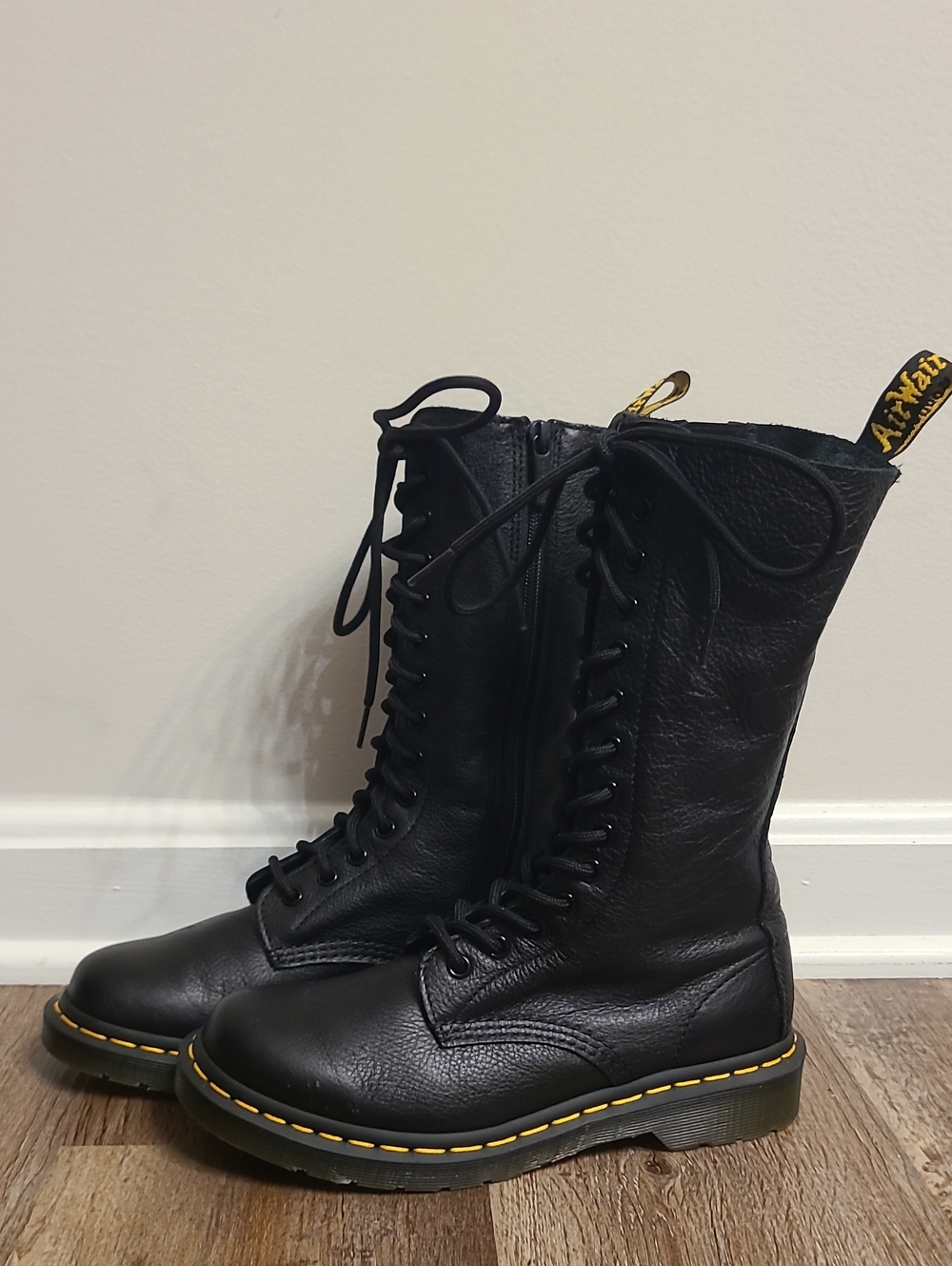 Dr Martens 1B99 Virginia 14 Eye Mid Calf Zipper Boots